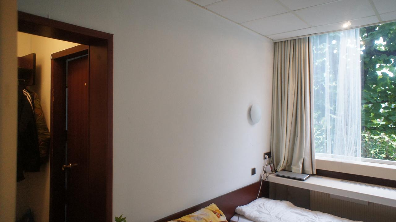 The Budget Hotel Hazerswoude-Rijndijk Extérieur photo