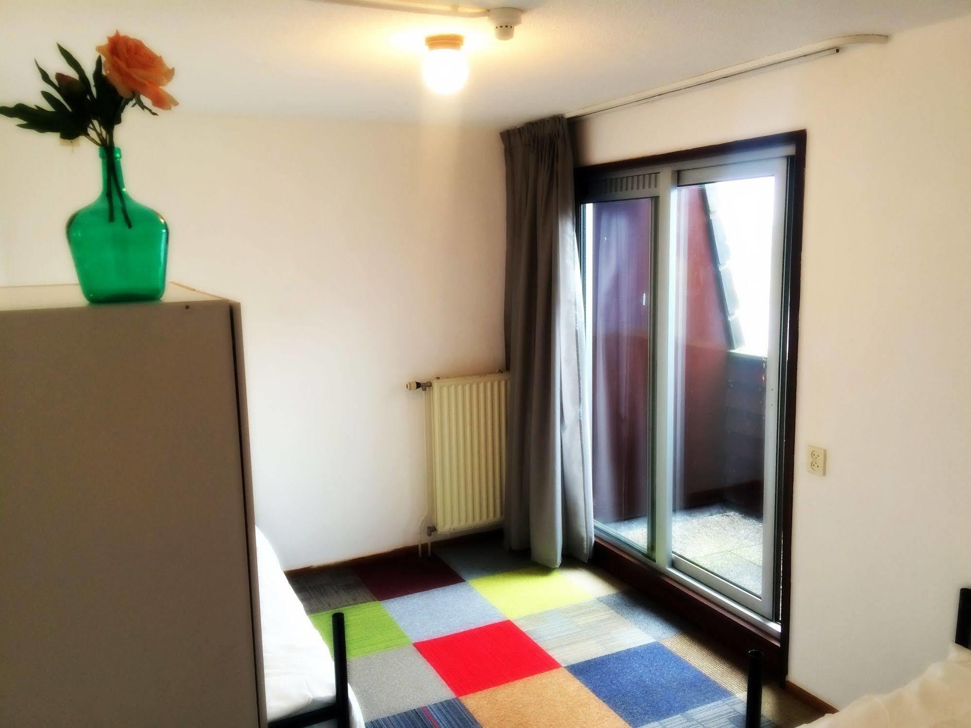 The Budget Hotel Hazerswoude-Rijndijk Extérieur photo