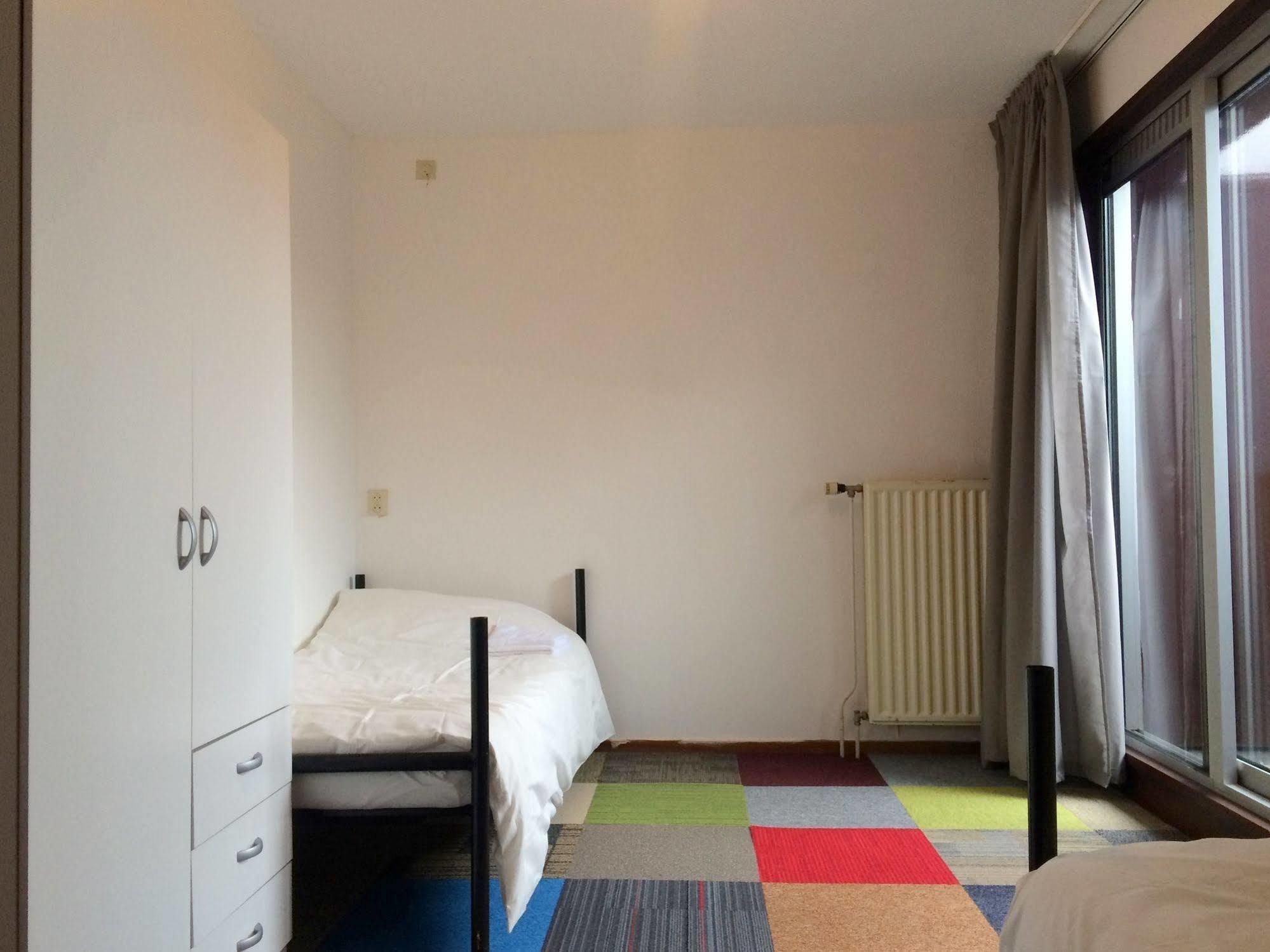 The Budget Hotel Hazerswoude-Rijndijk Extérieur photo